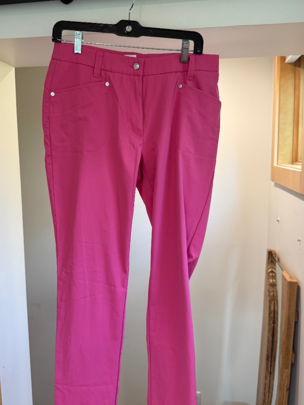 Daily sports pink lyric pants